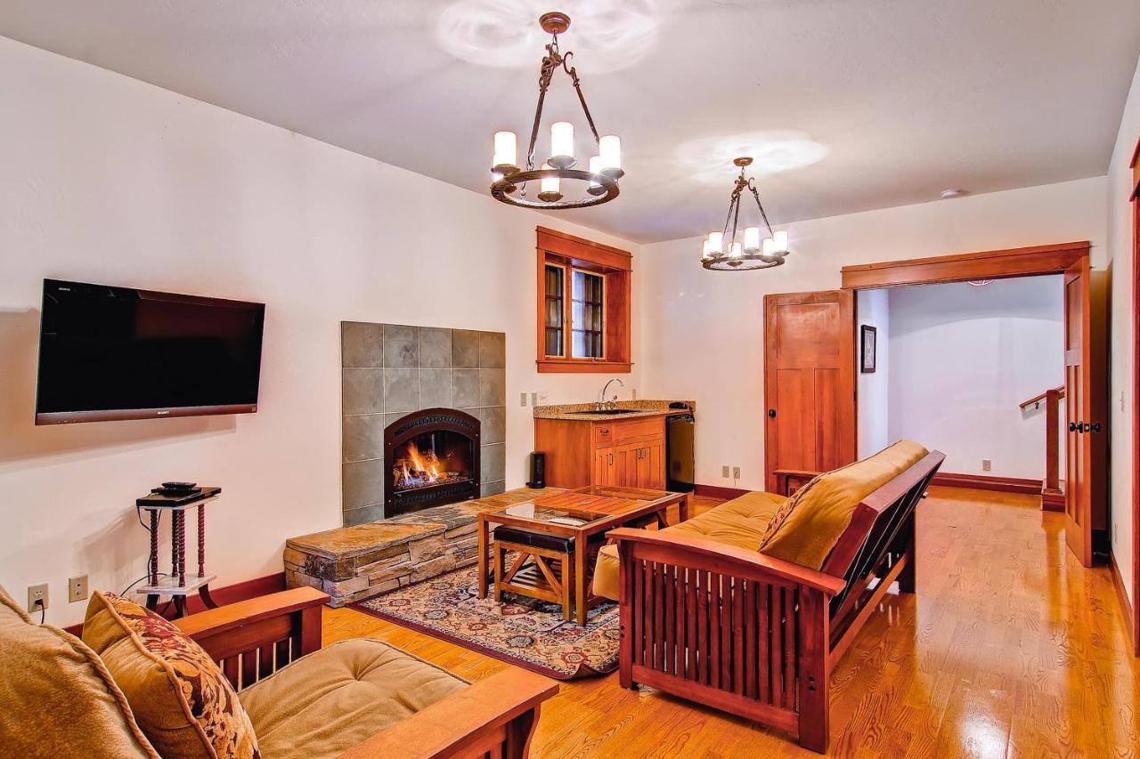 Ahwahnichi Lodge Йосемити-Уэст Экстерьер фото