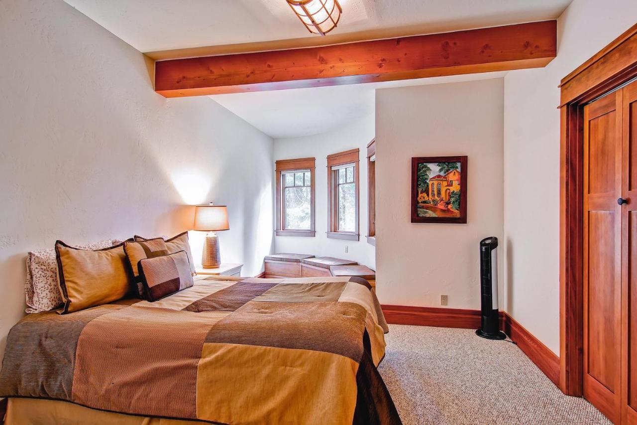 Ahwahnichi Lodge Йосемити-Уэст Экстерьер фото